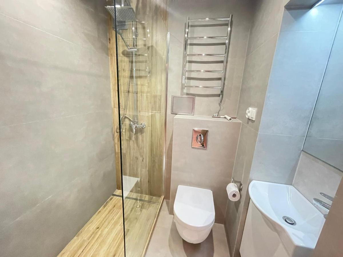 Yourapart Jacuzzi Przy Zamku Krolewskim Warschau Exterior foto